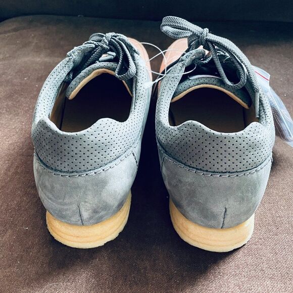 Super Rare Clarks Ronnie Fieg X Kildare Salmon Grey Suede Sneaker Chukka 9 US  M main image 9